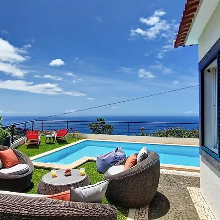 Liana By Lovelystay *