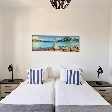 Liana By Lovelystay Tatil Evi Ponta do Sol (Madeira)