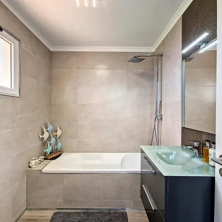 Liana By Lovelystay Tatil Evi